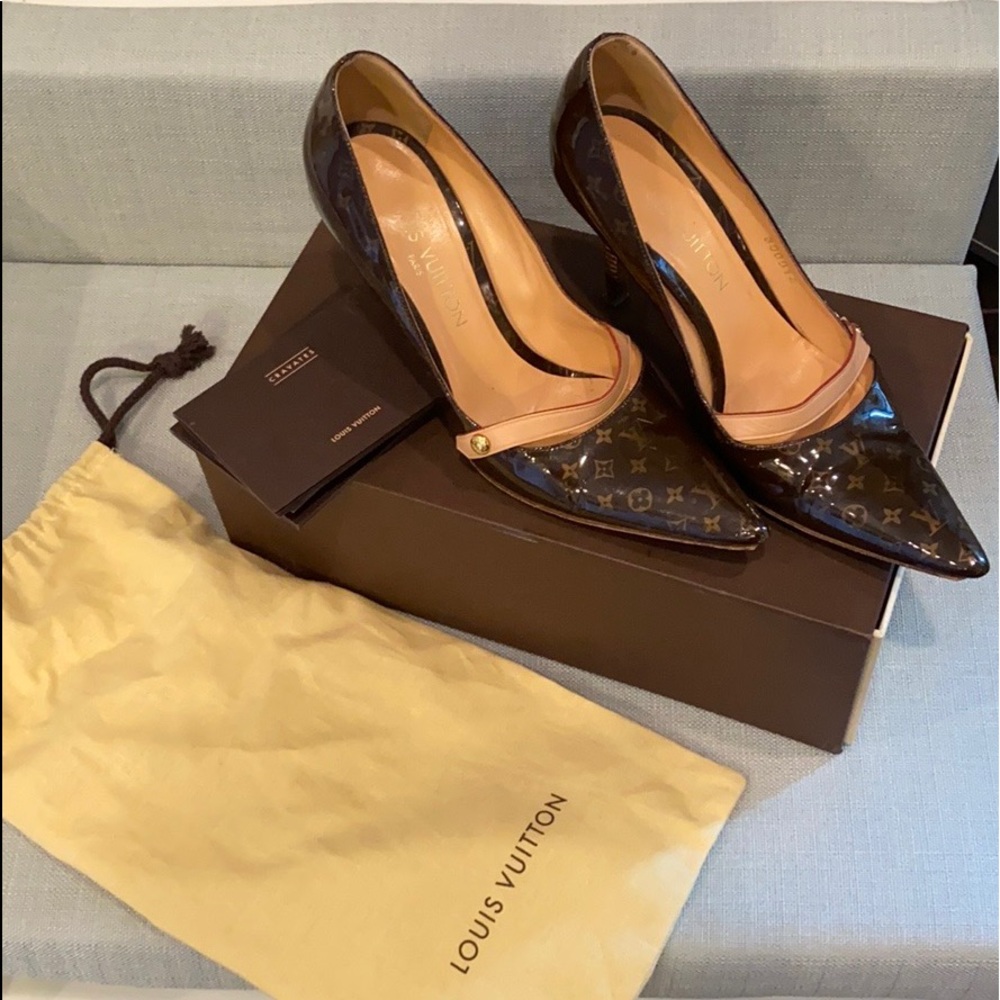 Louis Vuitton Patent Leather Pumps